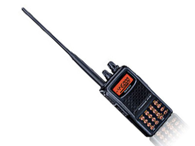 八重洲FT-60R對講機(jī) 高性能雙頻段設(shè)備展示